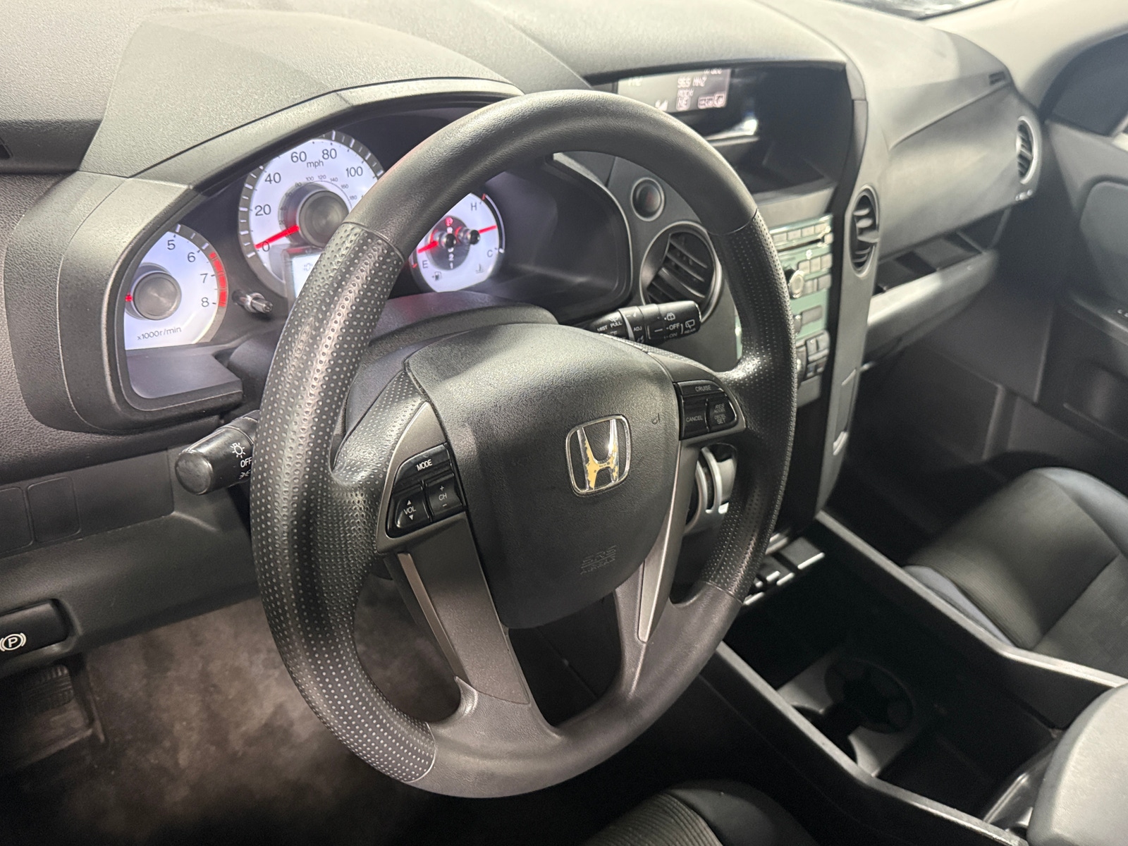 Thumbnail: 2011 Honda Pilot - 5