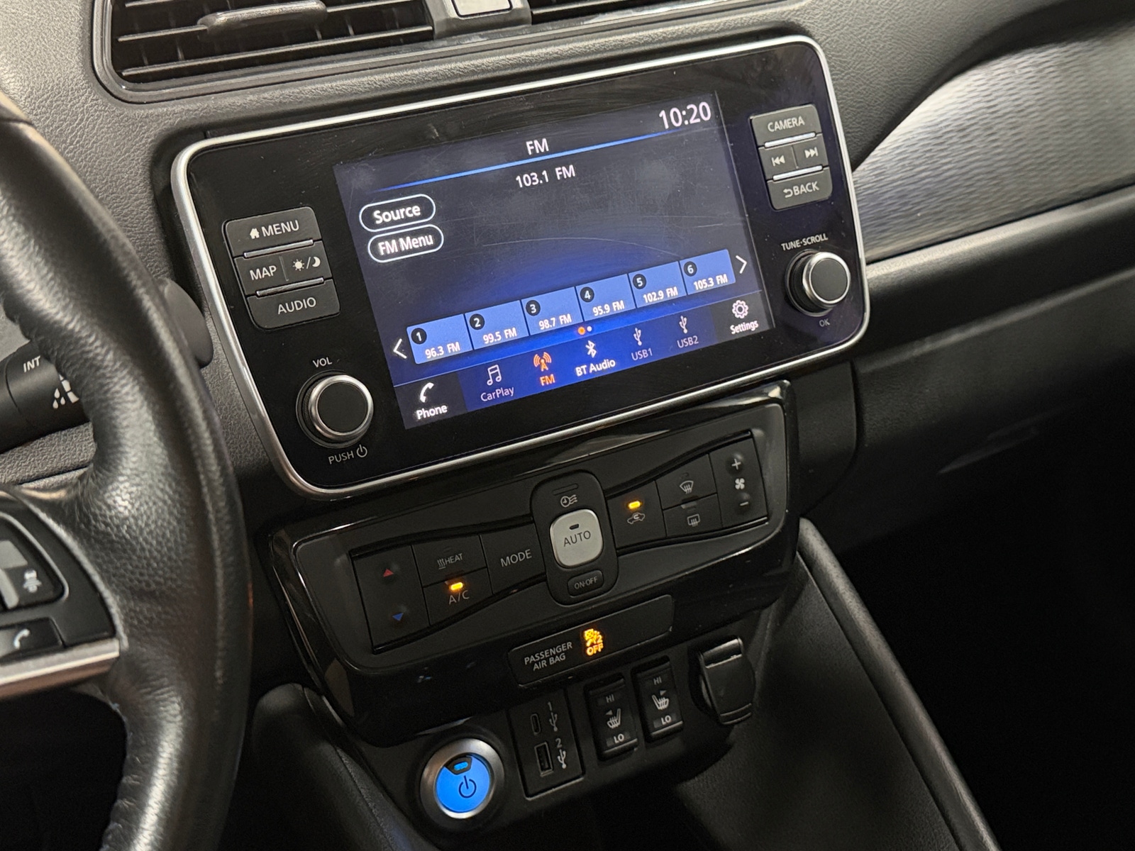 Thumbnail: 2022 Nissan Leaf - 4