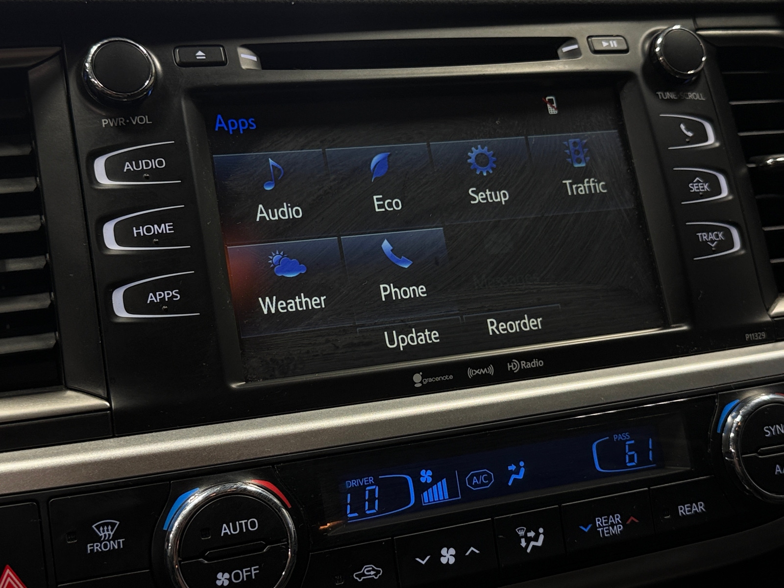 Thumbnail: 2018 Toyota Highlander - 4