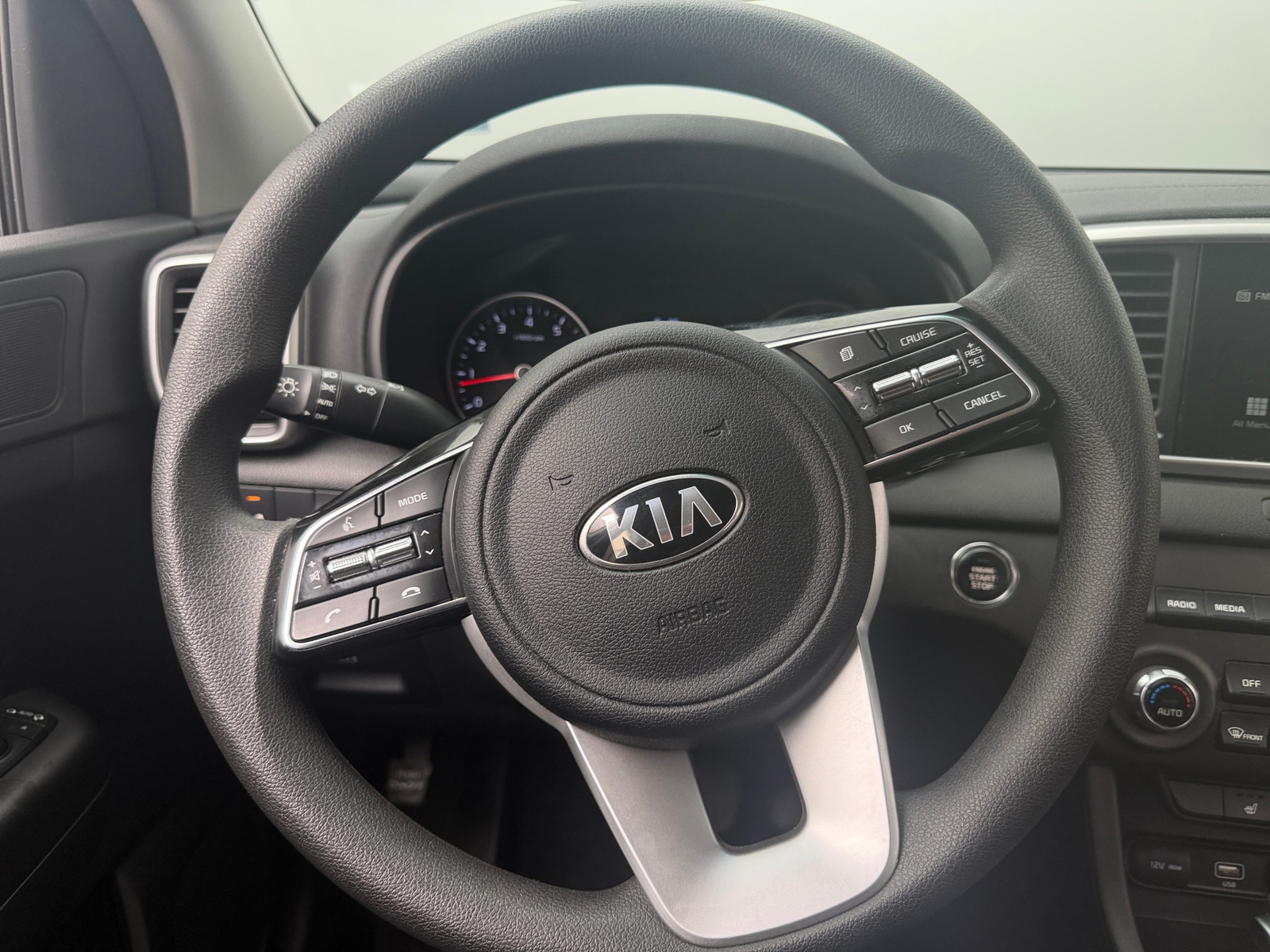 Thumbnail: 2022 Kia Sportage - 5