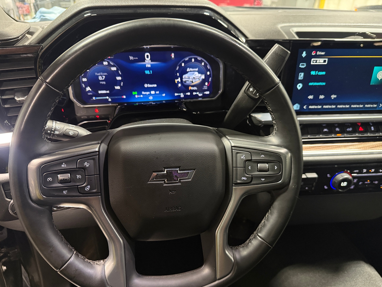 Thumbnail: 2026 Chevrolet Silverado 1500 - 5