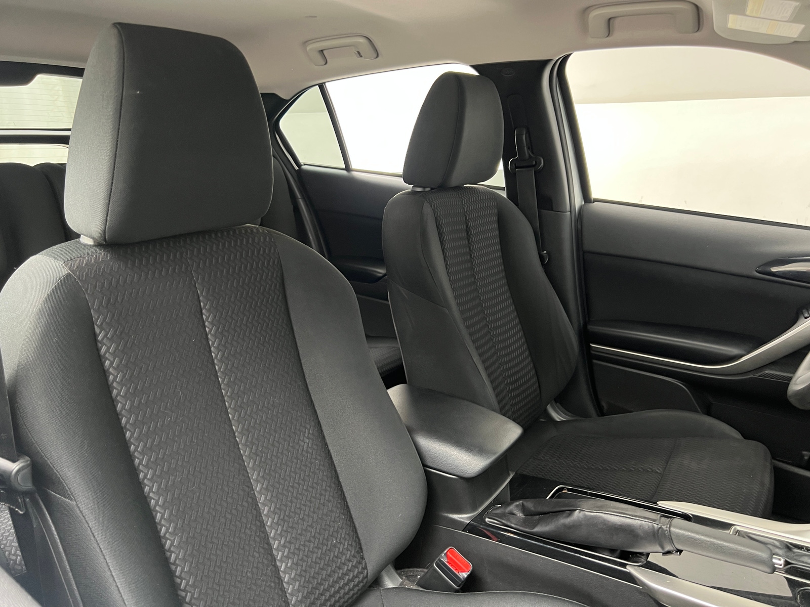 Thumbnail: 2020 Mitsubishi Eclipse Cross - 2