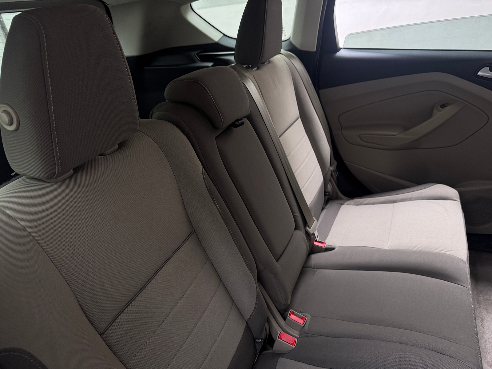 Thumbnail: 2015 Ford Escape - 6