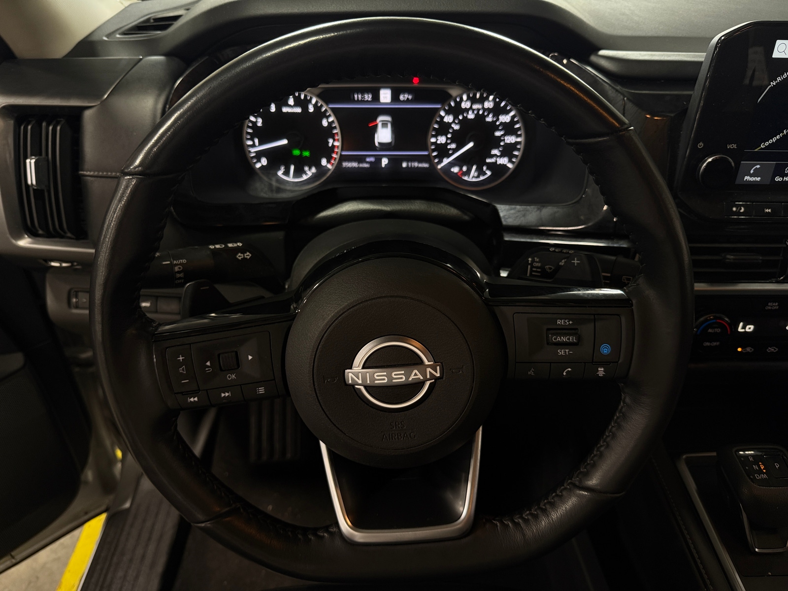 Thumbnail: 2023 Nissan Pathfinder - 4