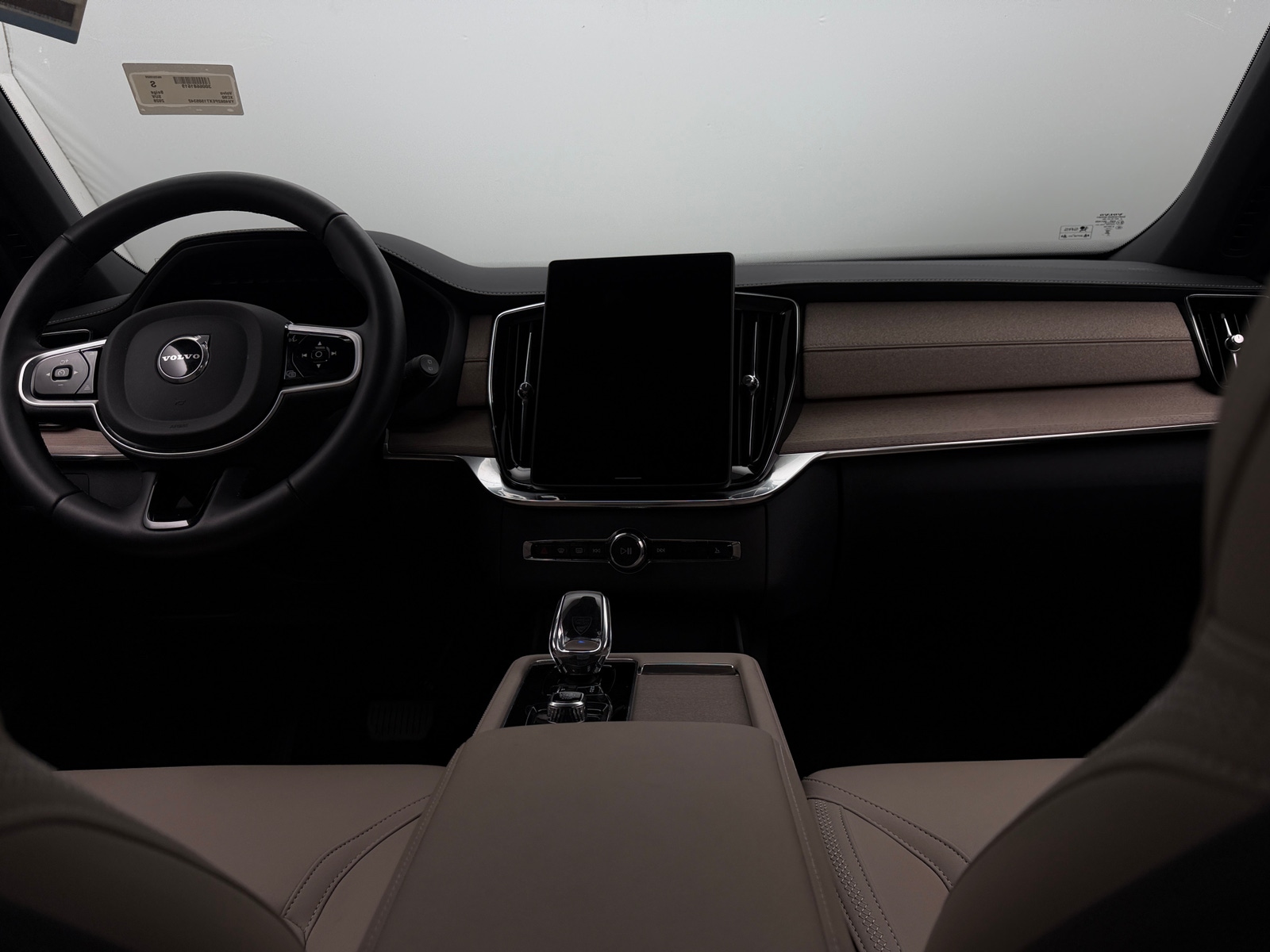Thumbnail: 2026 Volvo XC90 - 2
