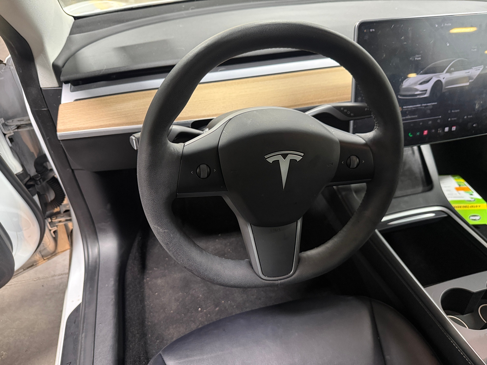 Thumbnail: 2022 Tesla Model 3 - 4