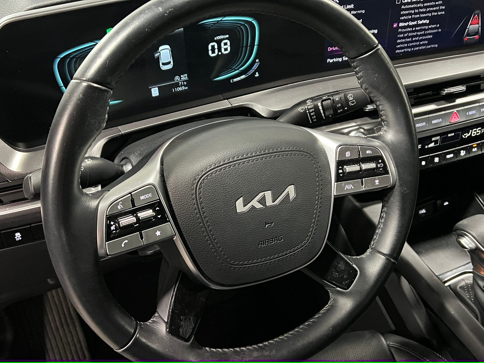 Thumbnail: 2025 Kia Telluride - 4