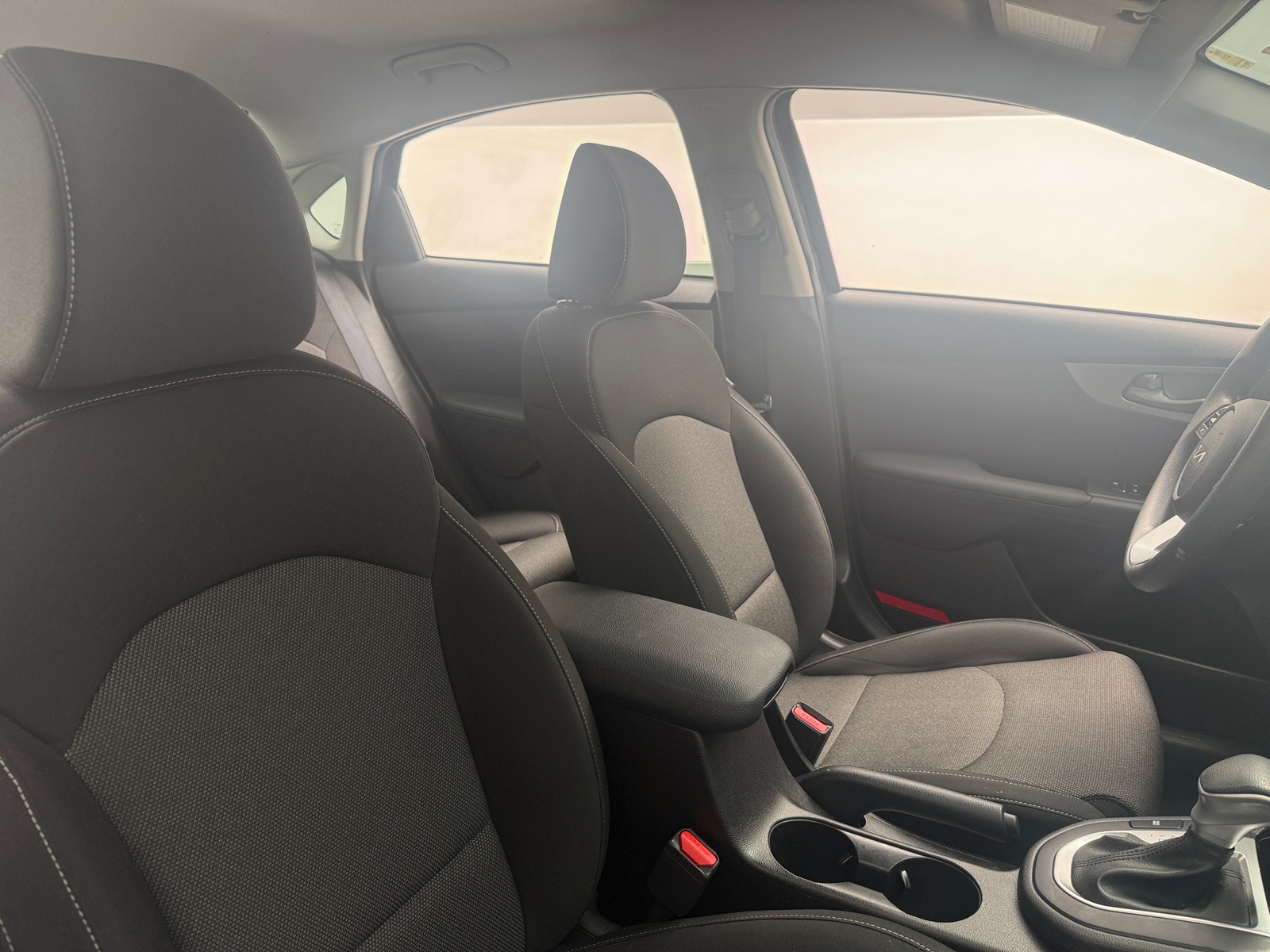 Thumbnail: 2022 Kia Forte - 2