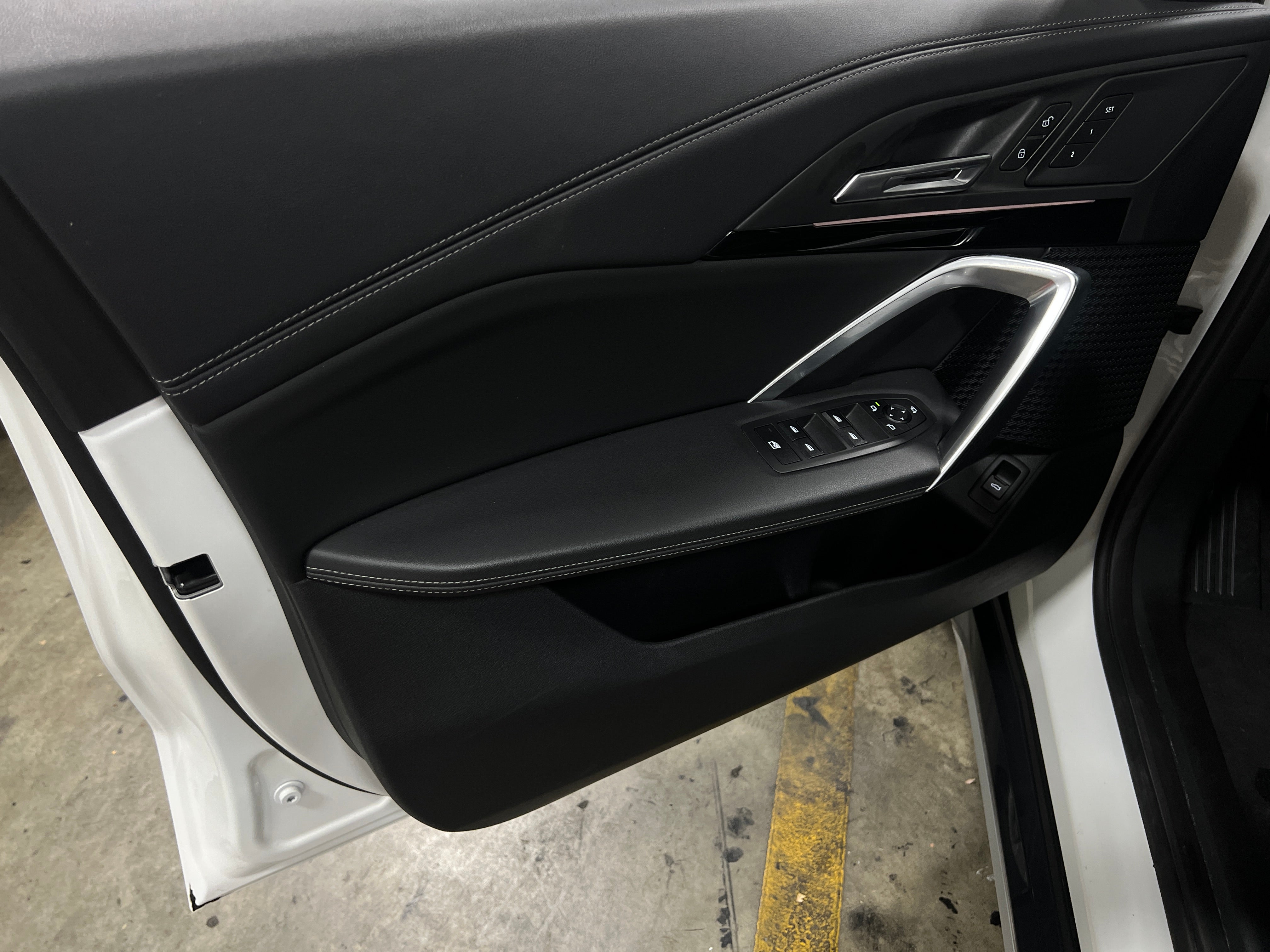 2025 BMW X1
