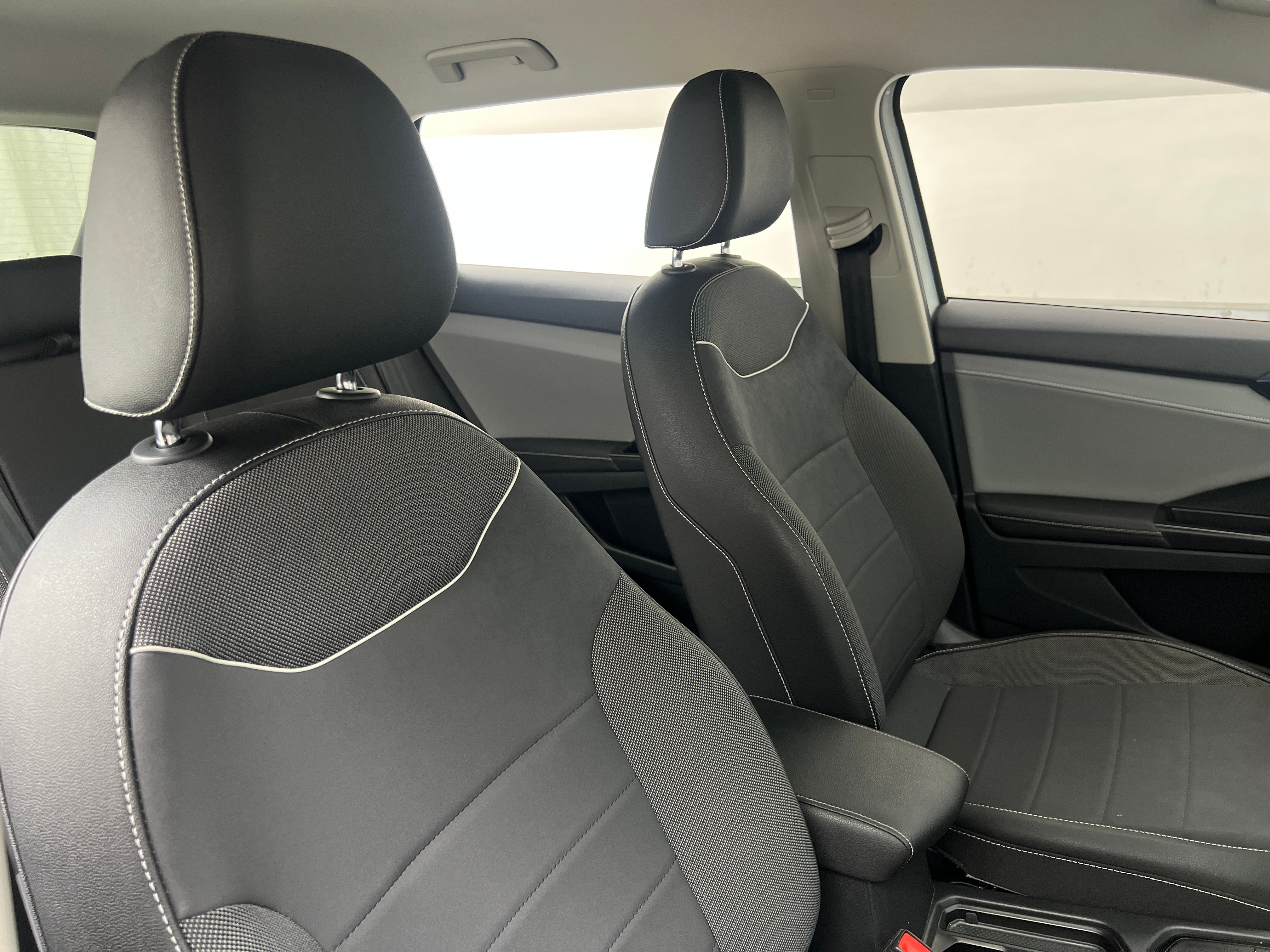 2024 Volkswagen Taos