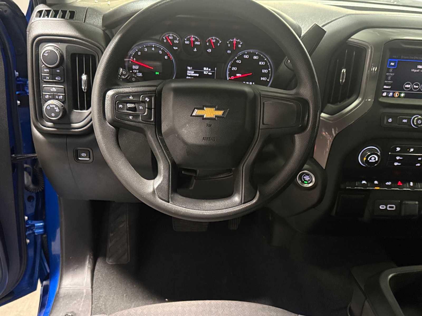 Thumbnail: 2022 Chevrolet Silverado 1500 - 5