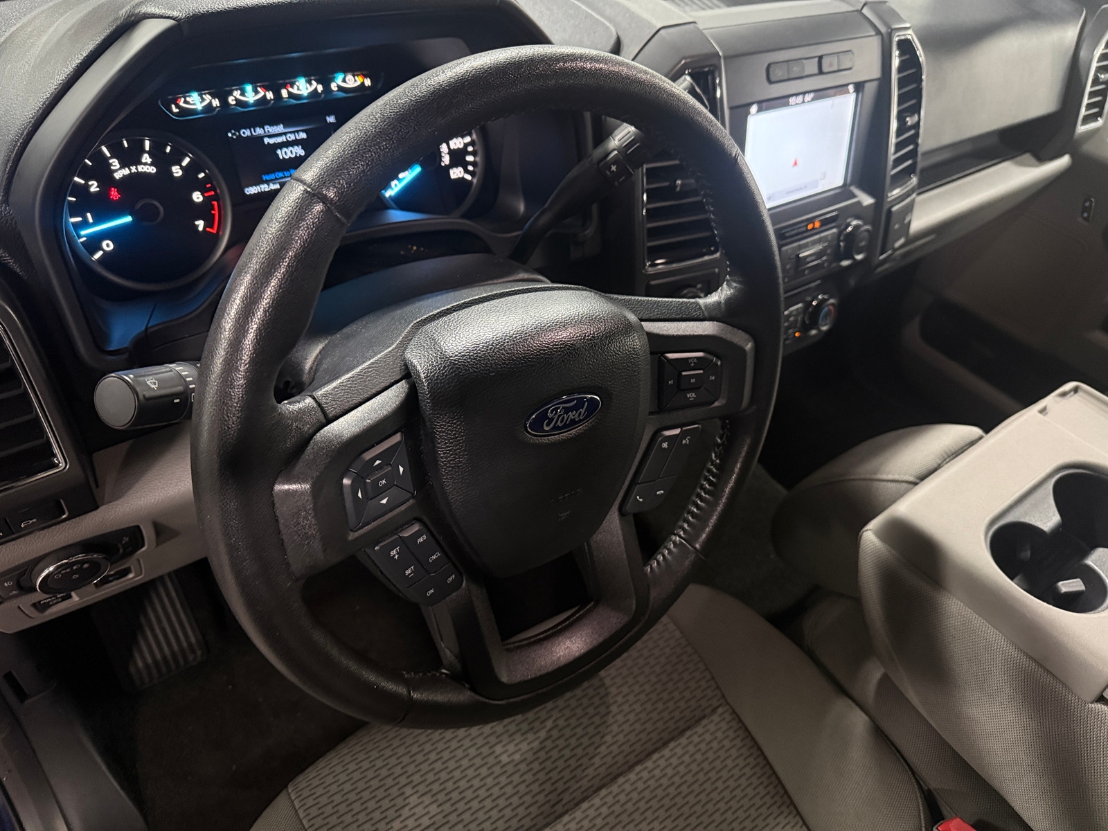 Thumbnail: 2018 Ford Econoline - 5