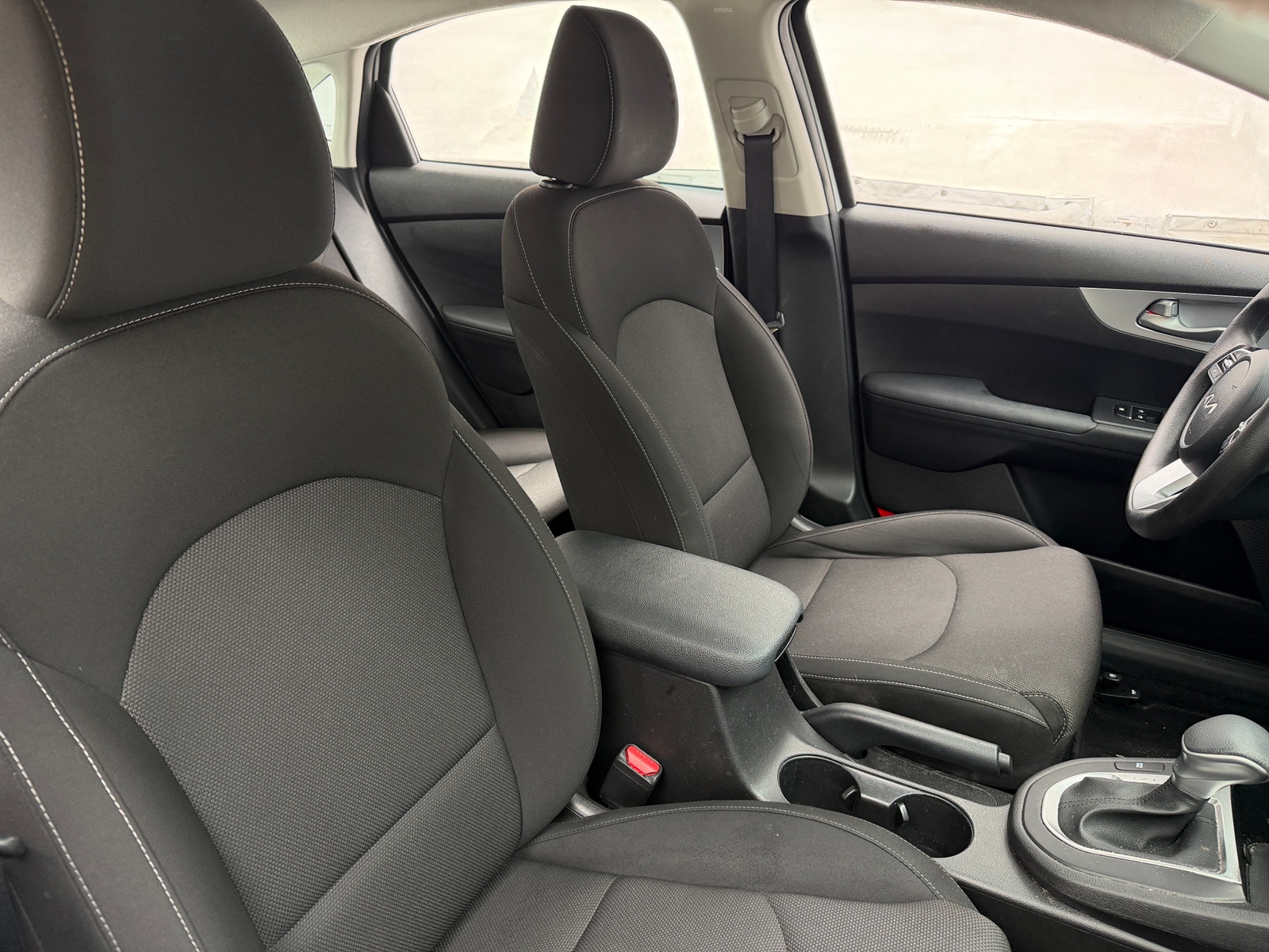 Thumbnail: 2023 Kia Forte - 2