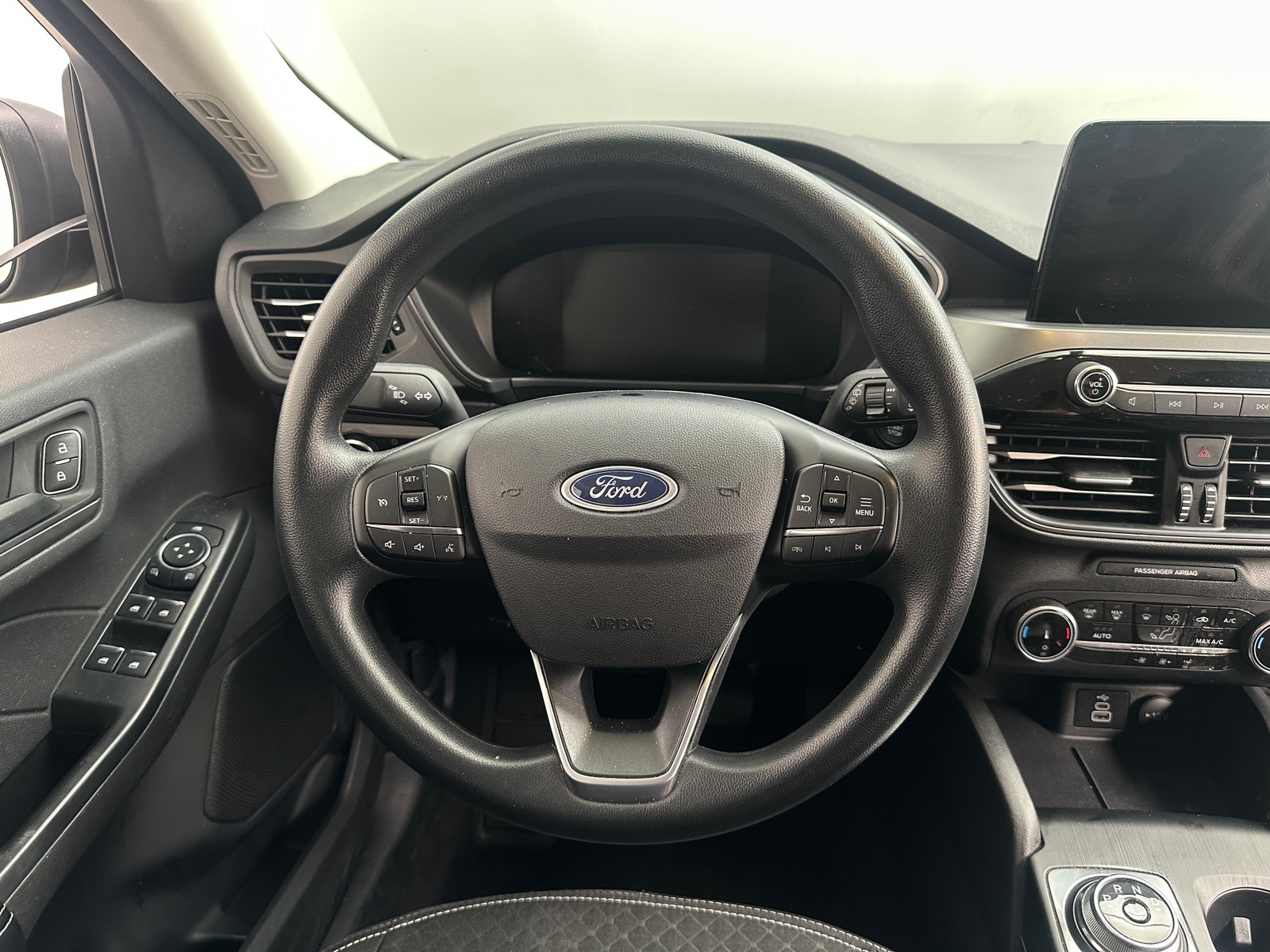 Thumbnail: 2025 Ford Escape - 5
