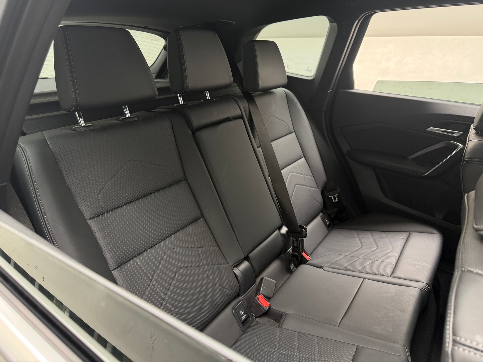 Thumbnail: 2023 BMW X1 - 6