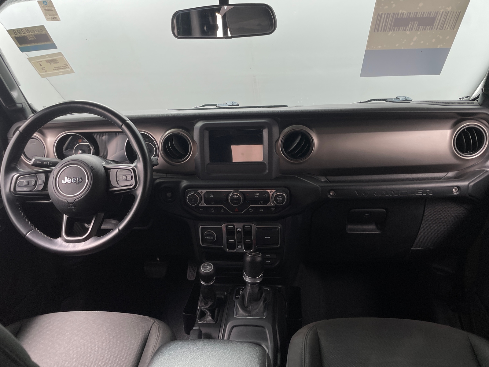 Thumbnail: 2021 Jeep Wrangler - 3
