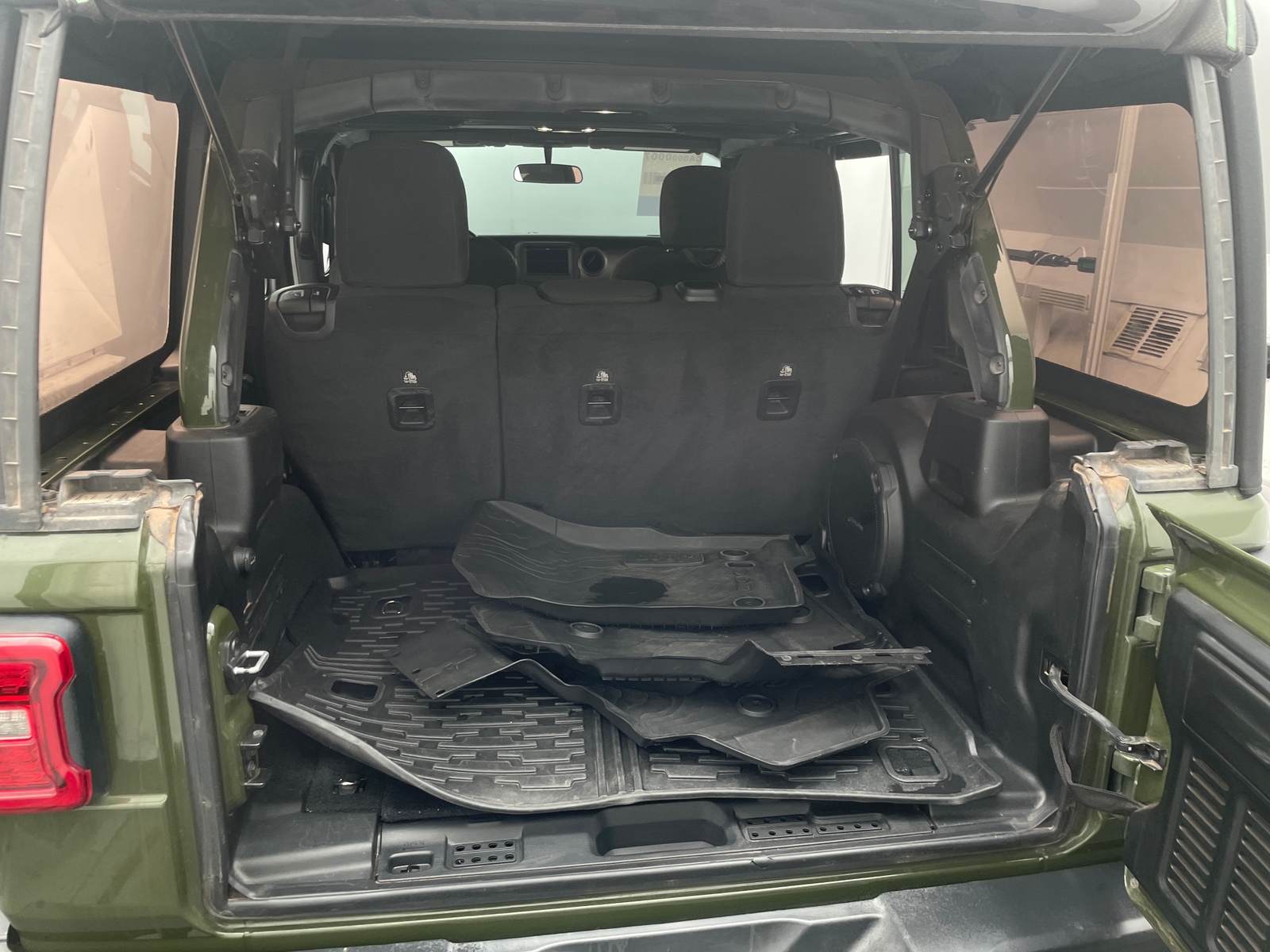 Thumbnail: 2021 Jeep Wrangler - 7