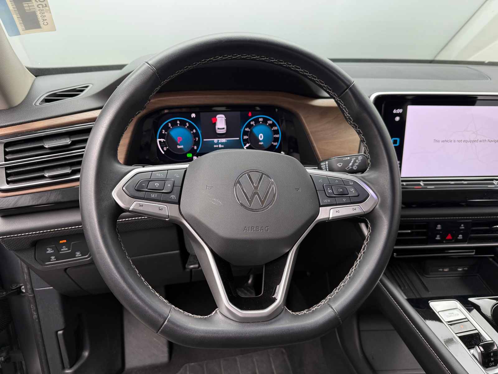 Thumbnail: 2025 Volkswagen Atlas - 4