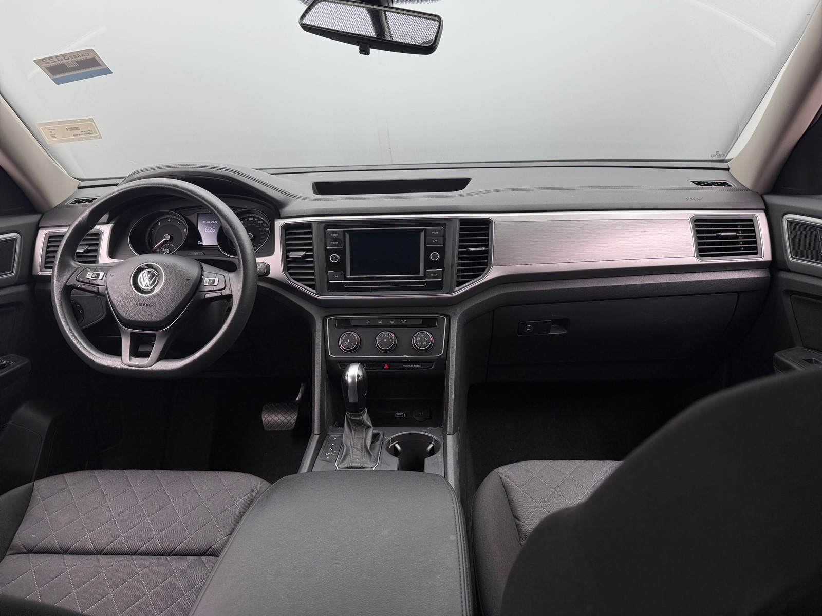 Thumbnail: 2019 Volkswagen Atlas - 3