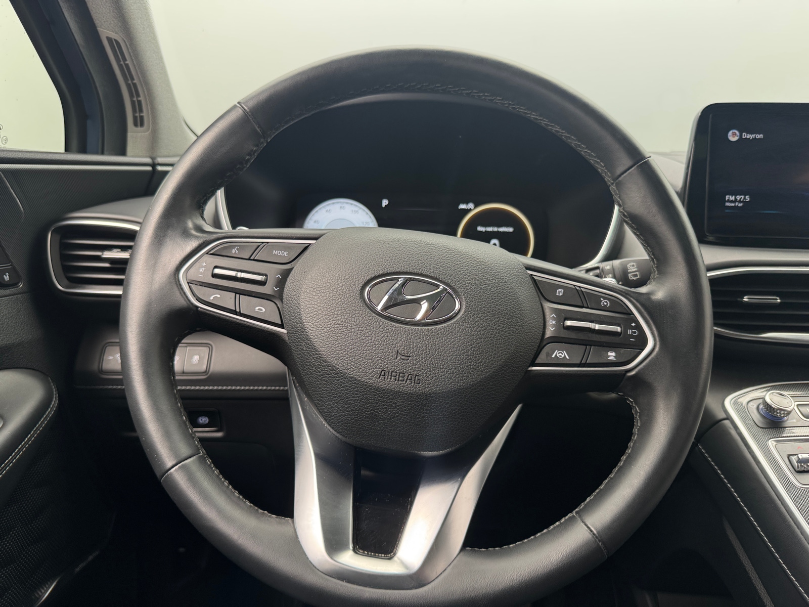 Thumbnail: 2022 Hyundai Santa Fe - 4