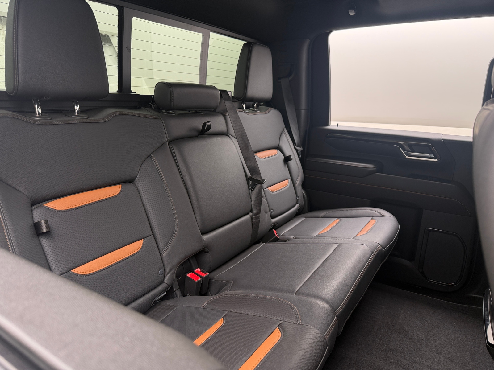 Thumbnail: 2024 GMC Sierra 2500 - 5