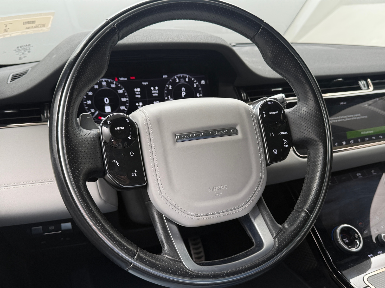 Thumbnail: 2020 Land Rover Range Rover Evoque - 5