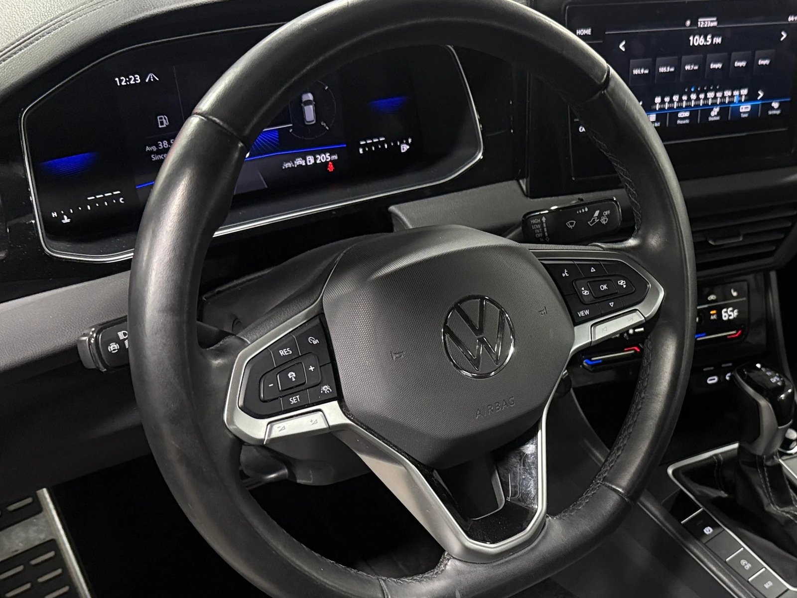 Thumbnail: 2025 Volkswagen Jetta - 5