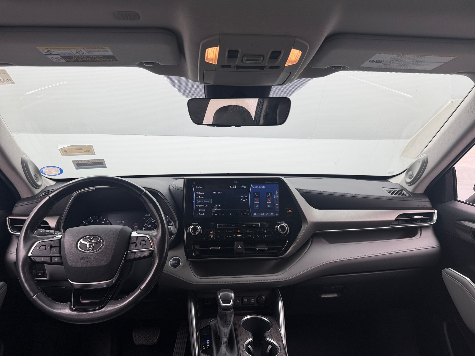 Thumbnail: 2020 Toyota Highlander - 2
