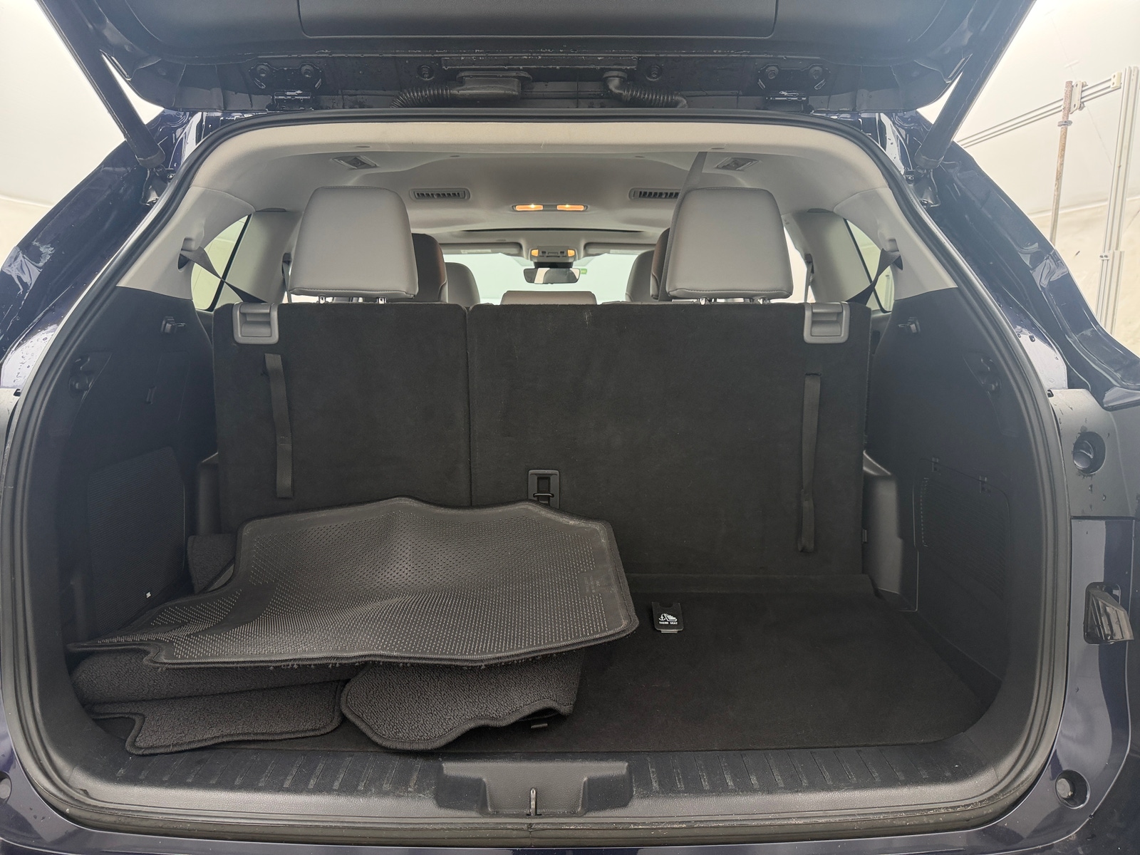 Thumbnail: 2020 Toyota Highlander - 6