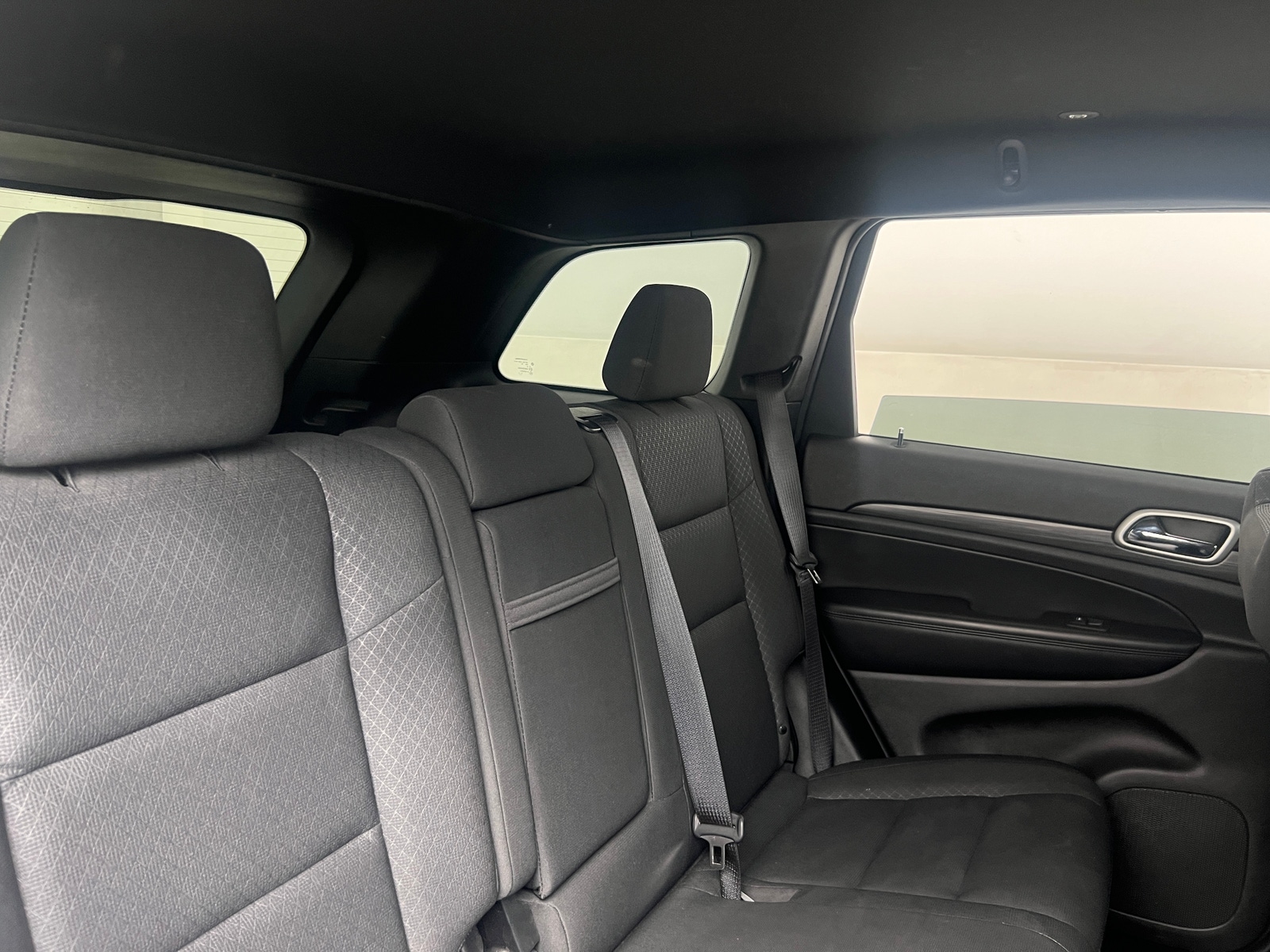 Thumbnail: 2019 Jeep Grand Cherokee - 6