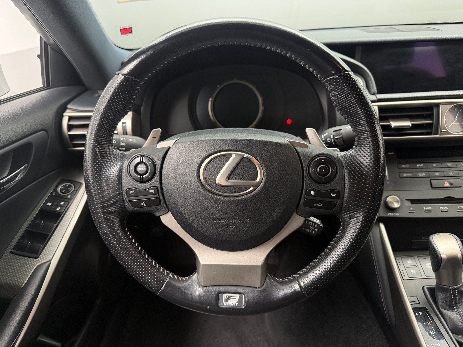 Thumbnail: 2016 Lexus IS - 5