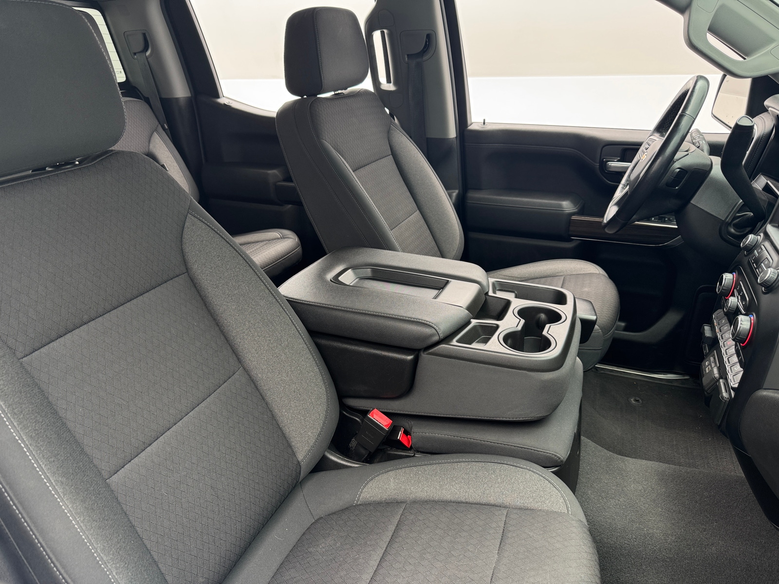 Thumbnail: 2021 Chevrolet Silverado 1500 - 2