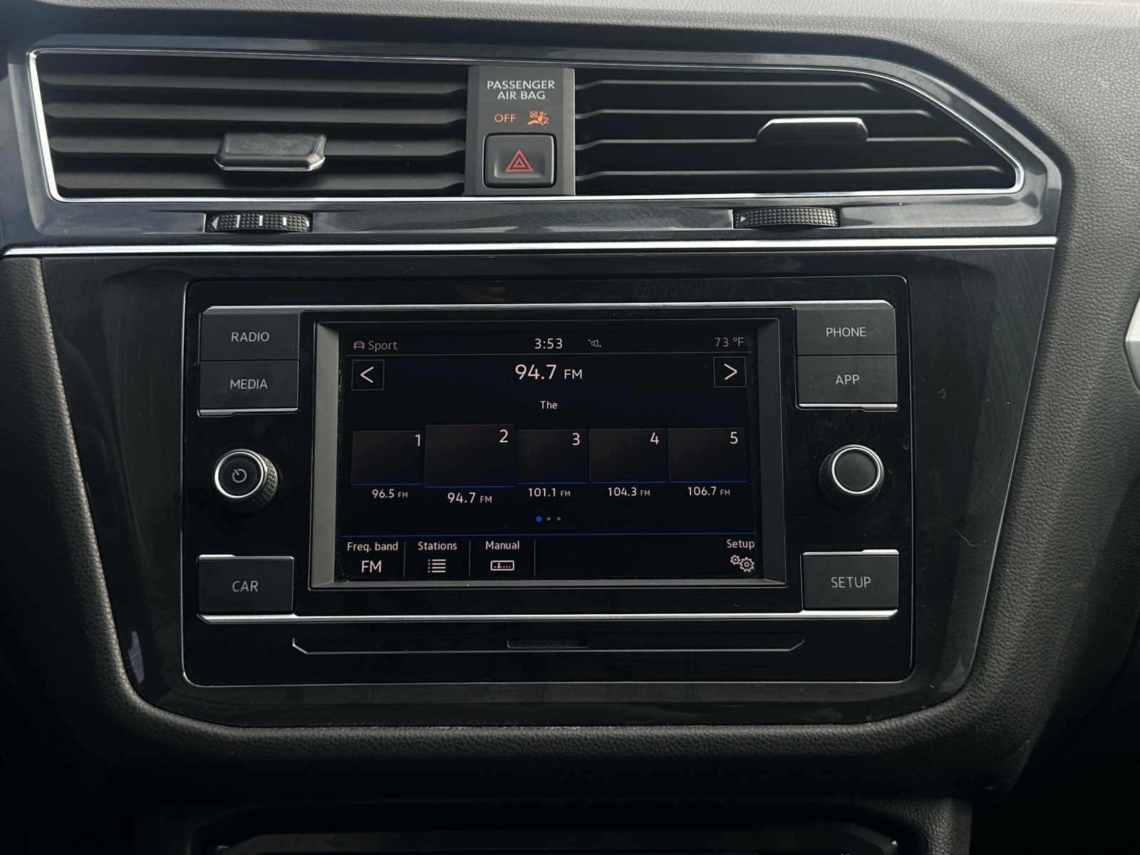 Thumbnail: 2019 Volkswagen Tiguan - 4