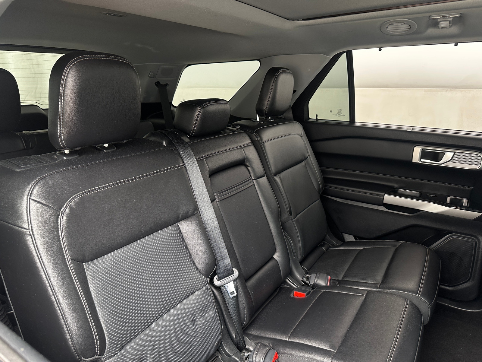 Thumbnail: 2021 Ford Explorer - 5