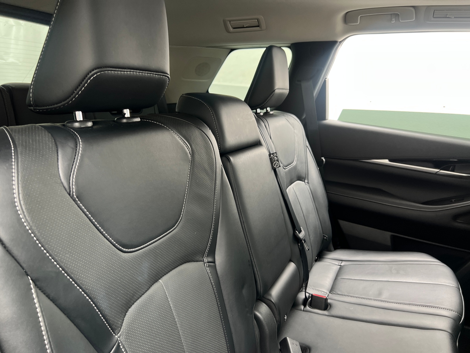 Thumbnail: 2024 INFINITI QX60 - 5