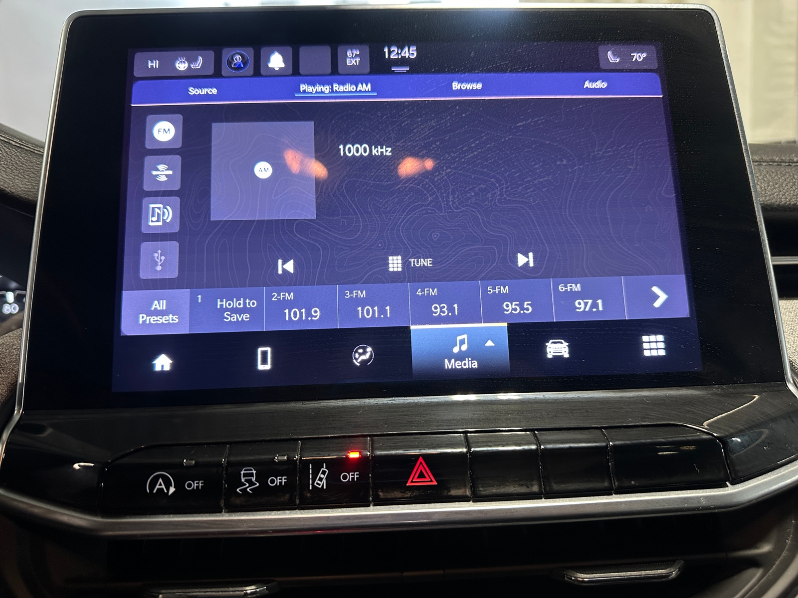 Thumbnail: 2023 Jeep Compass - 4