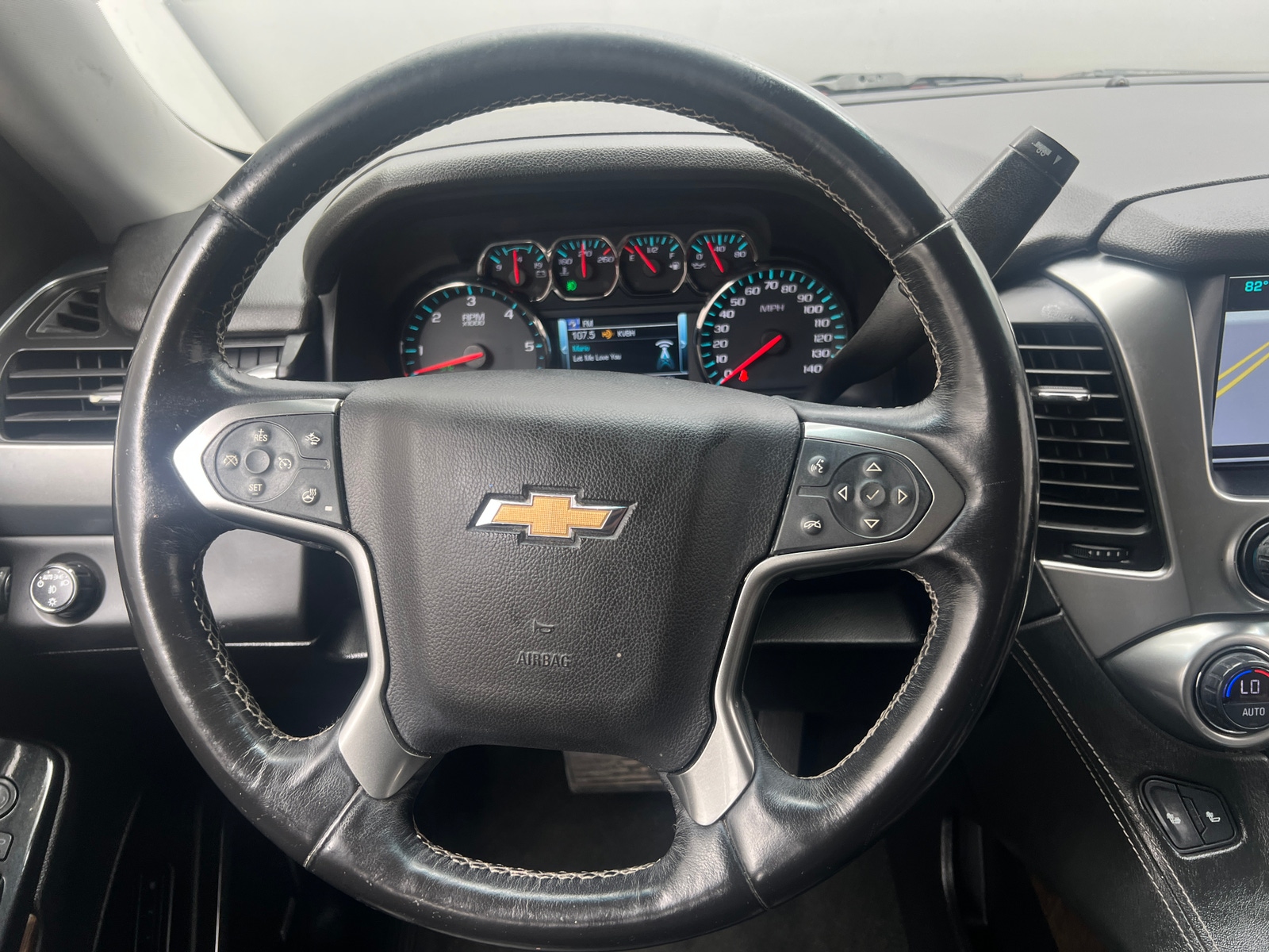 Thumbnail: 2018 Chevrolet Suburban - 4