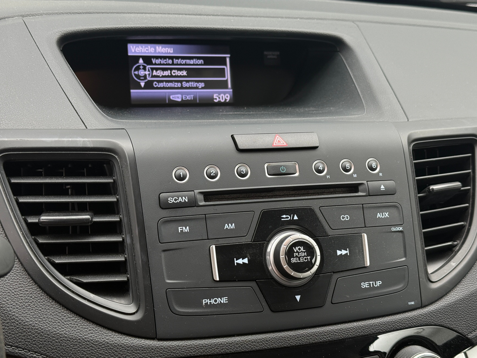 Thumbnail: 2016 Honda CR-V - 4