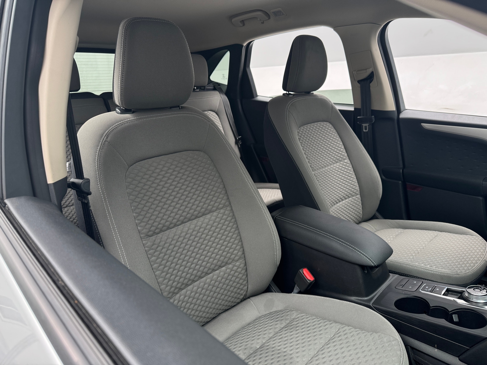 Thumbnail: 2020 Ford Escape - 2