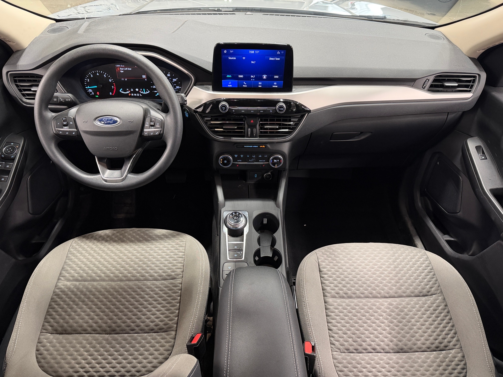 Thumbnail: 2020 Ford Escape - 3