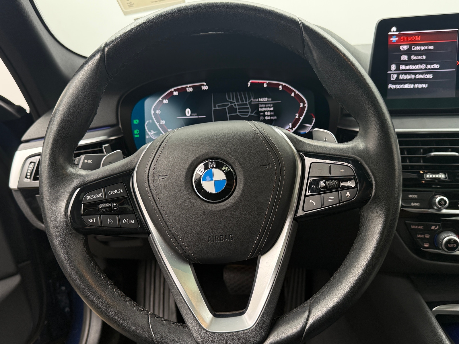 Thumbnail: 2023 BMW 5 Series - 4