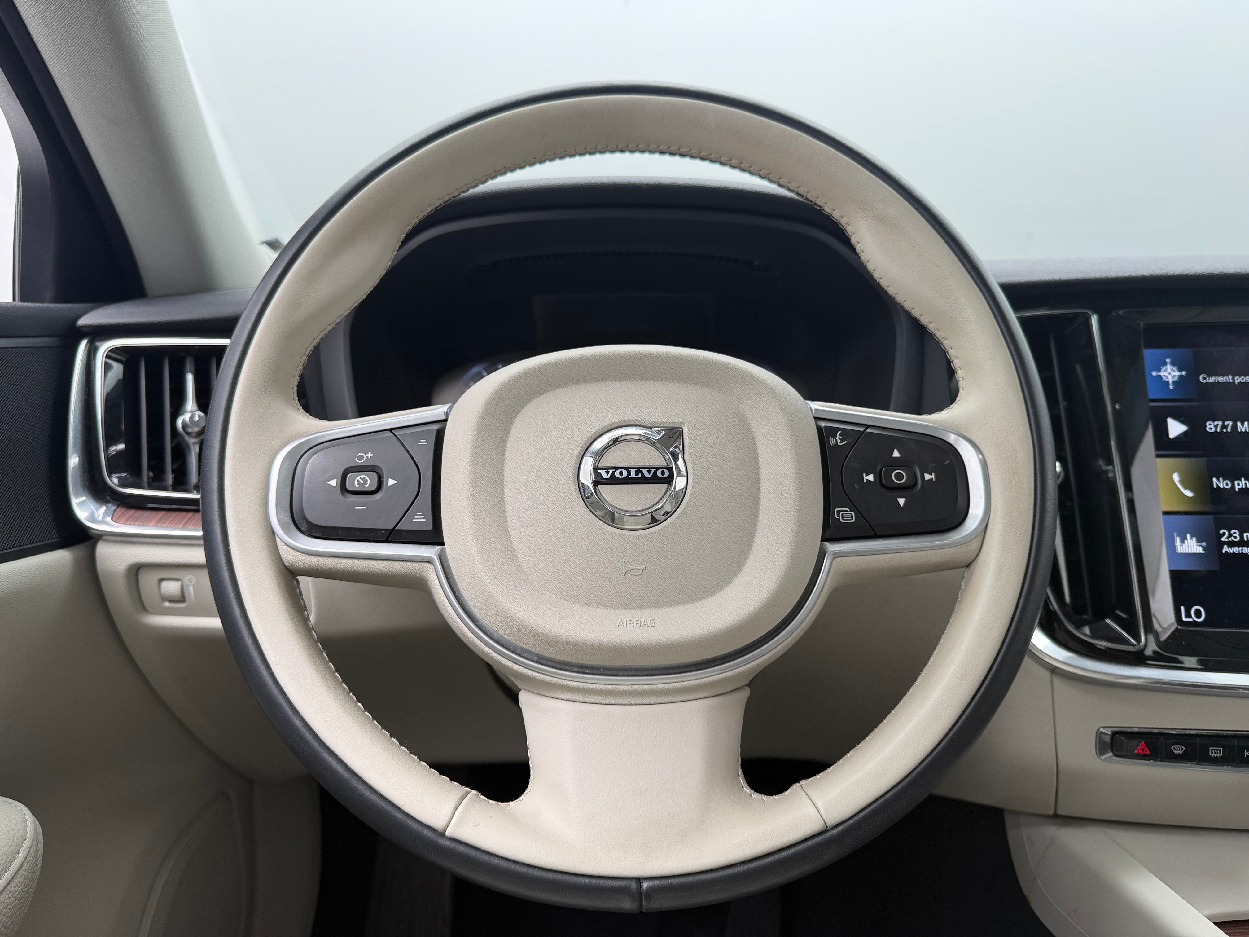 2022 Volvo S60 B5 Momentum, photo 9
