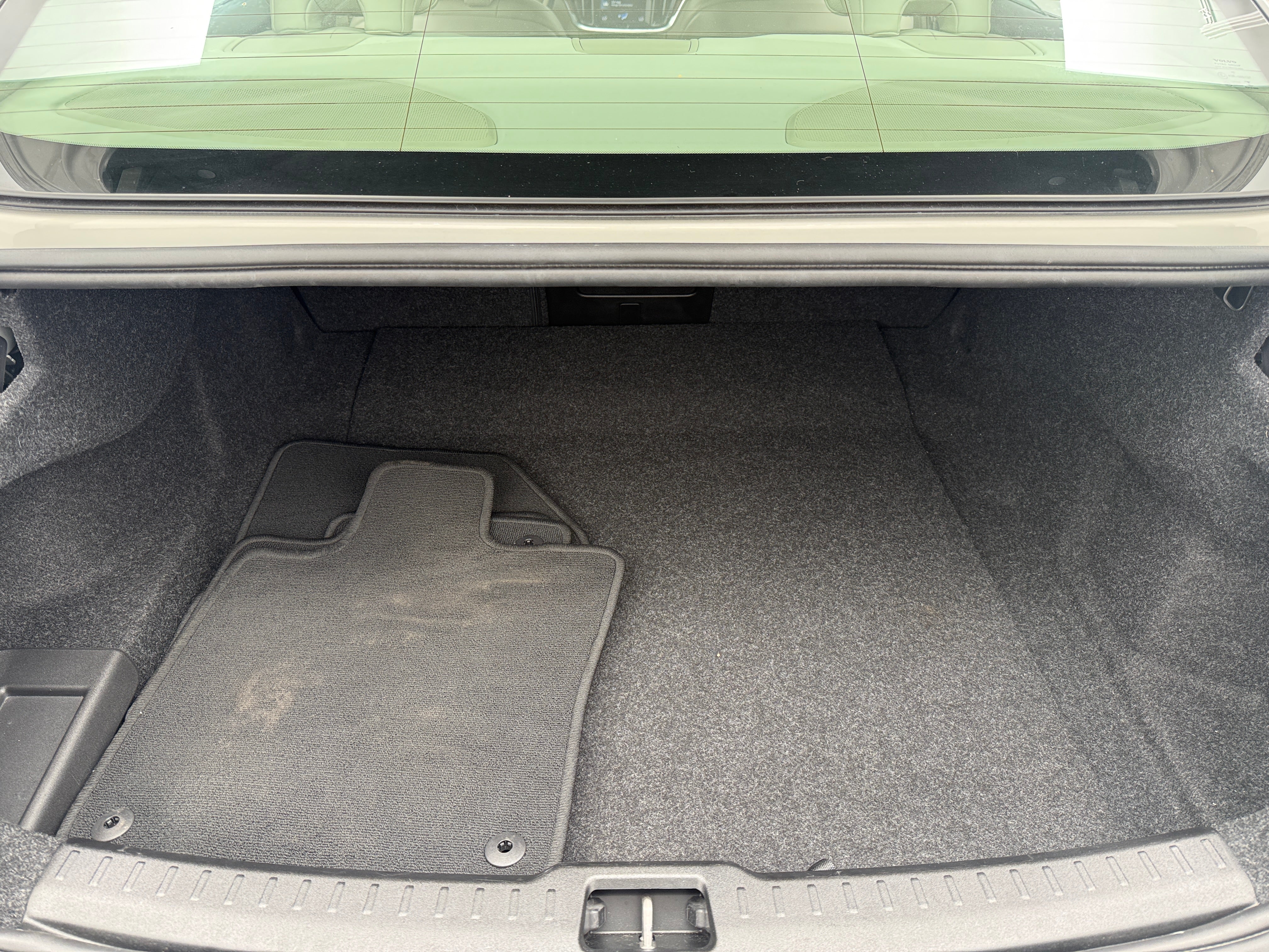 2022 Volvo S60 B5 Momentum, photo 8