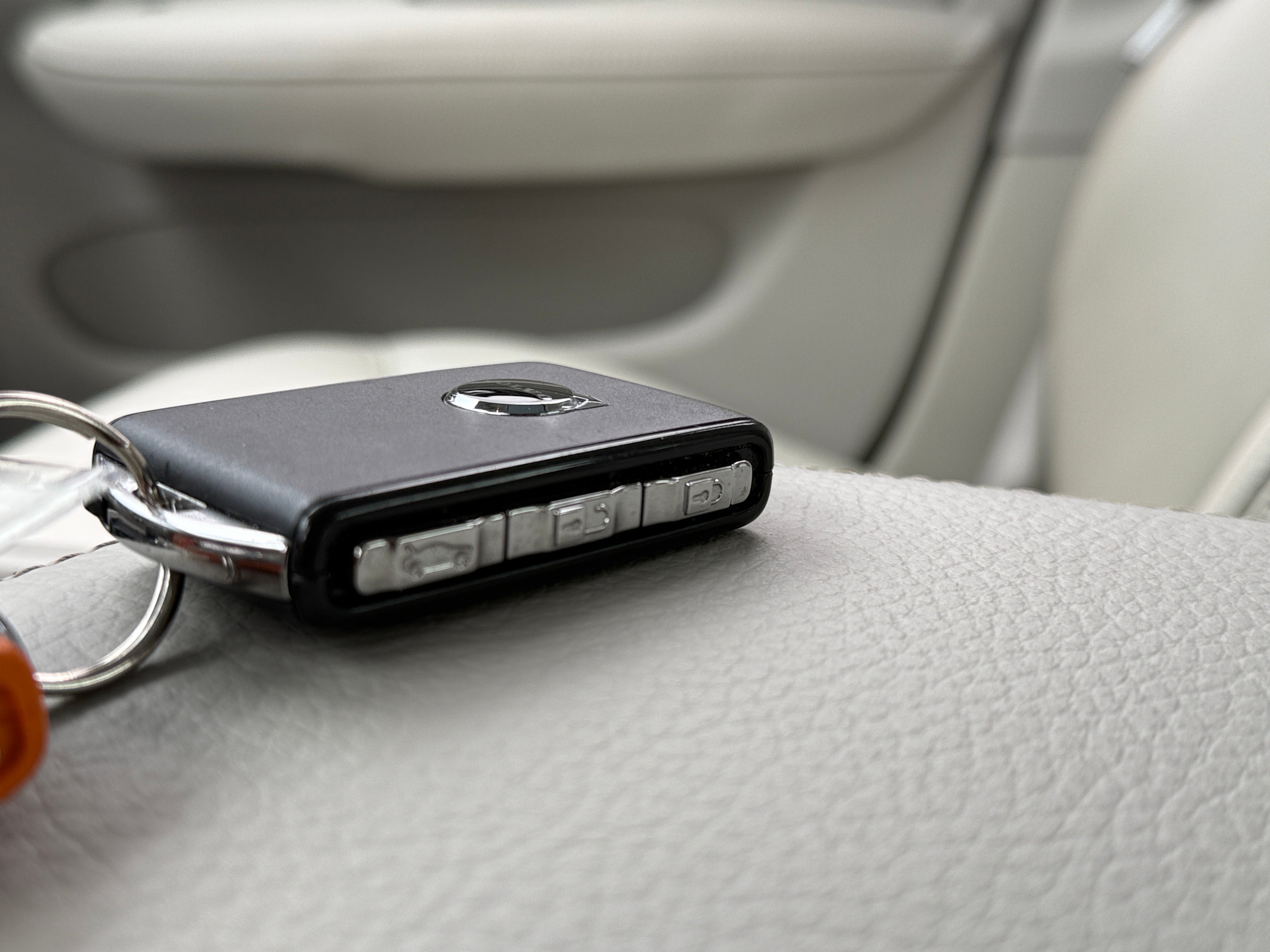 2022 Volvo S60 B5 Momentum, photo 14