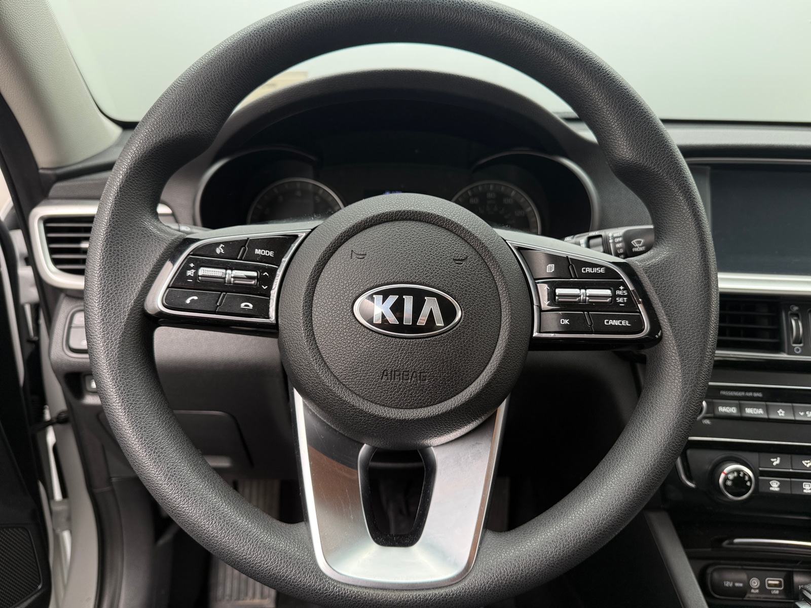 Thumbnail: 2020 Kia Optima - 5