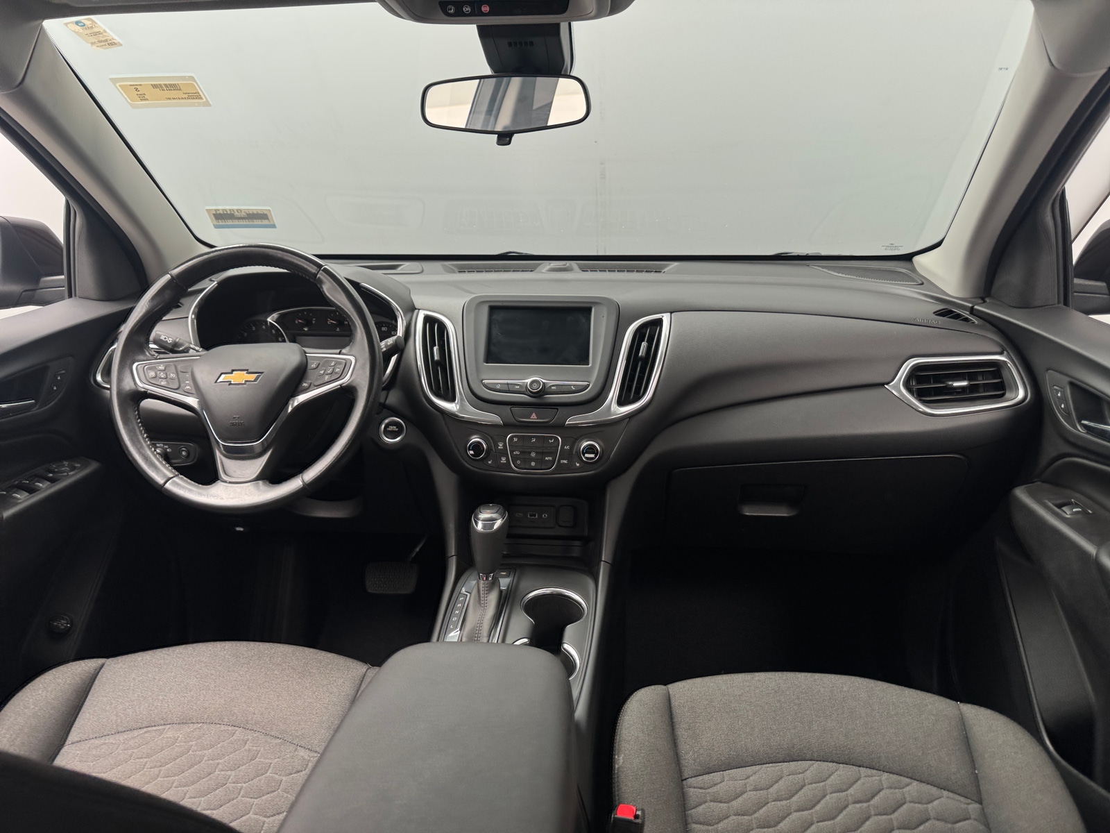 Thumbnail: 2020 Chevrolet Equinox - 3