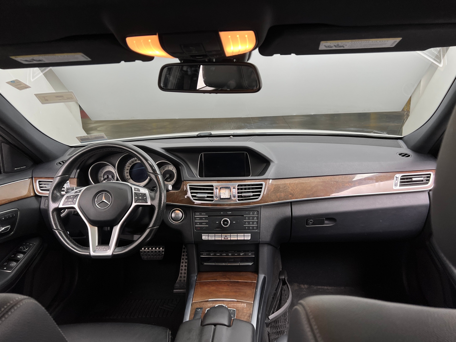 Thumbnail: 2016 Mercedes-Benz E-Class - 2