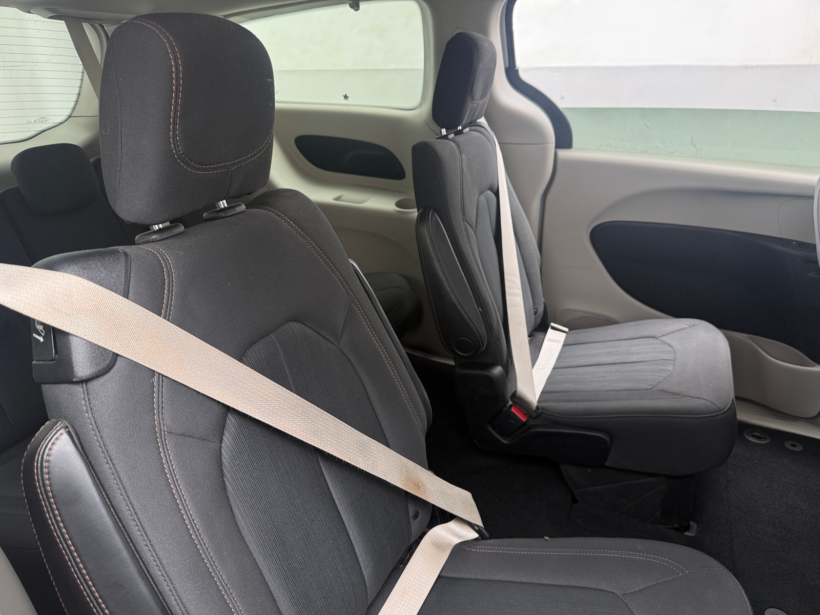Thumbnail: 2019 Chrysler Pacifica - 6