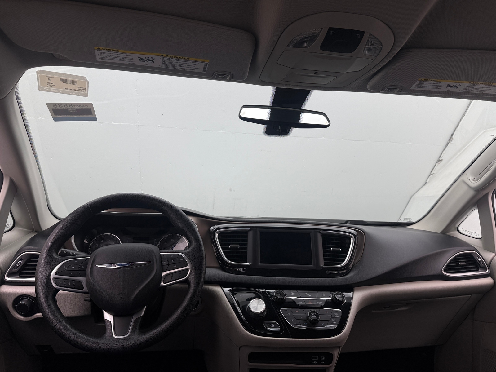 Thumbnail: 2019 Chrysler Pacifica - 3