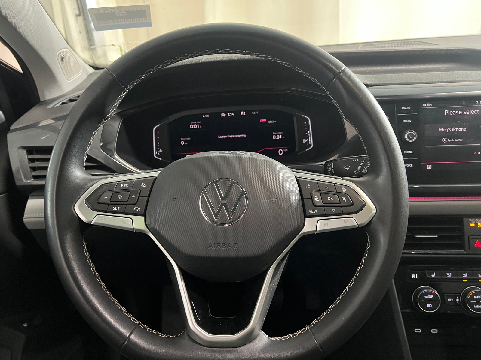 Thumbnail: 2022 Volkswagen Taos - 5